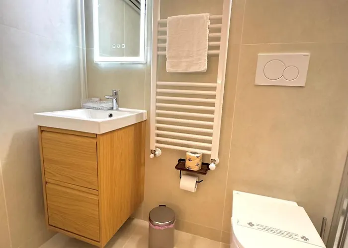 May Home Guest House