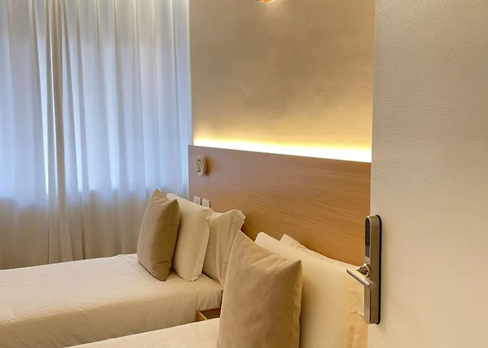 May Home Guest House Gasthof 4*
